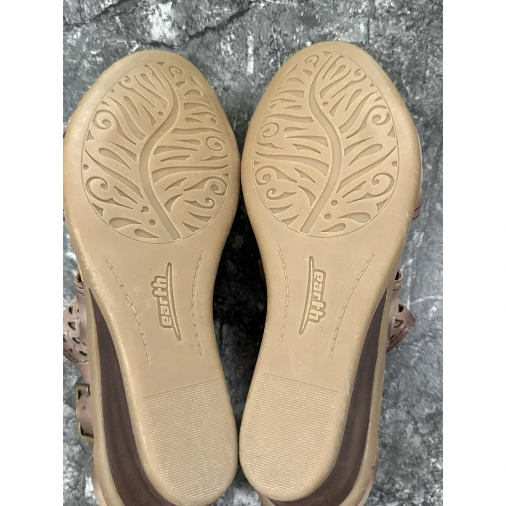 Earth danae leather